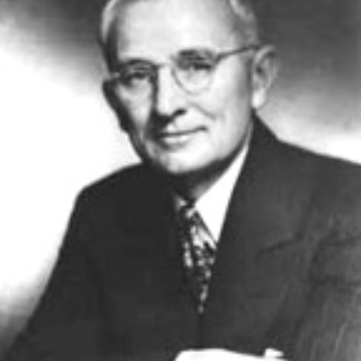 logo of Dale Carnegie on the GPT Store