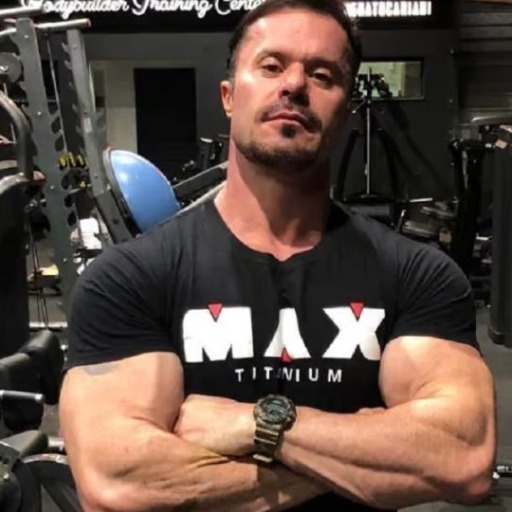logo of Cariani - Personal Trainer on the GPT Store
