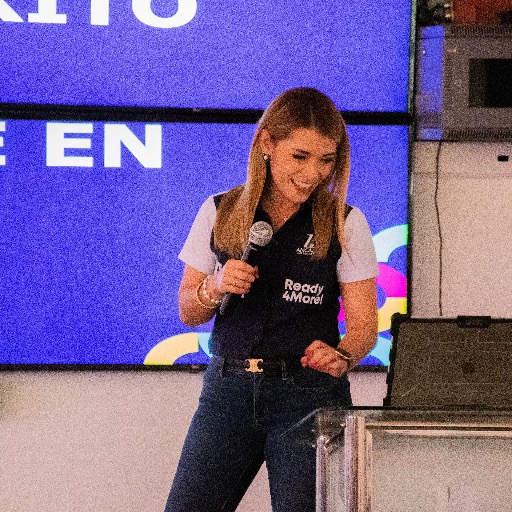 logo of Camila Gomez Mercadologa on the GPT Store